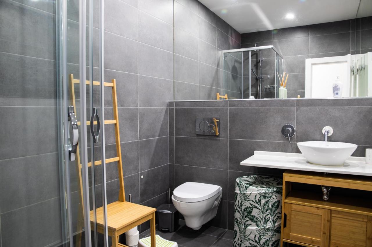 Charming 1 Bedroom Apartment W/ Terrace Near Belem Lisboa Dış mekan fotoğraf